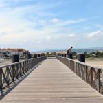 Pontonbrcke mit Blick auf Port Leucate