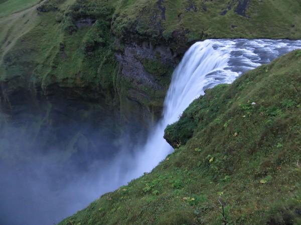 monter_skogafoss-600x450