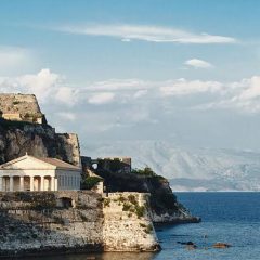 Découvrez la Grèce et ses nombreuses îles en voilier