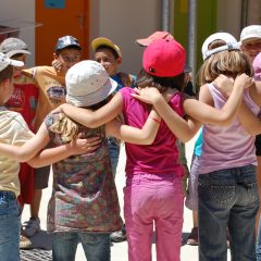 Les enfants ont aussi droit à leurs vacances! Tous à Gréoulou!