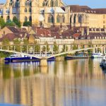 Auxerre, pniche sur l'Yonne, abbaye Saint-germain, Bourgogne-Fra