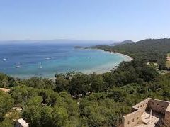 Quelles sont les plages de l’île de Porquerolles?