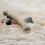 partie-de-petanque-entretien-des-boules